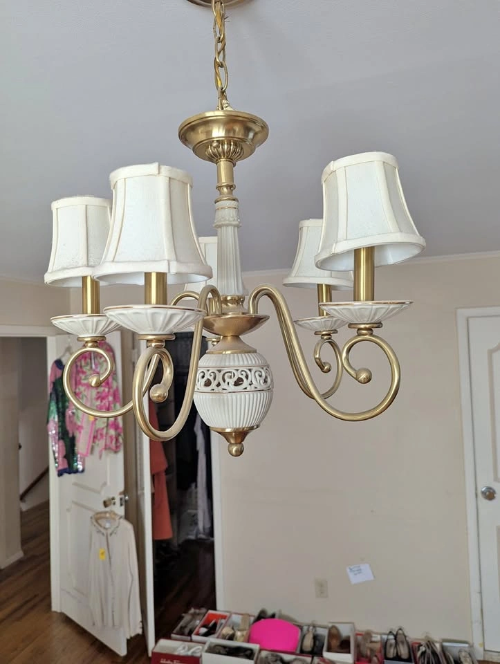 Tracery Collection By Lenox Chandelier Table & Lamp Set