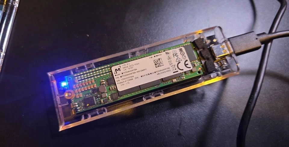 Micron 1100 256GB M.2 SATA SSD with Orico USB-C Enclosure - photo 3