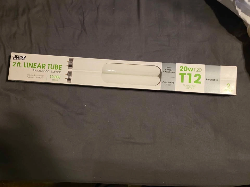 Feit Electric 2 ft. T12 Linear Fluorescent Tubes 20W 2-Pack - photo 2