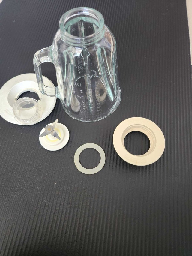 Vintage Oster Osterizer Glass Blender Jar 40oz or 1 litre - photo 2