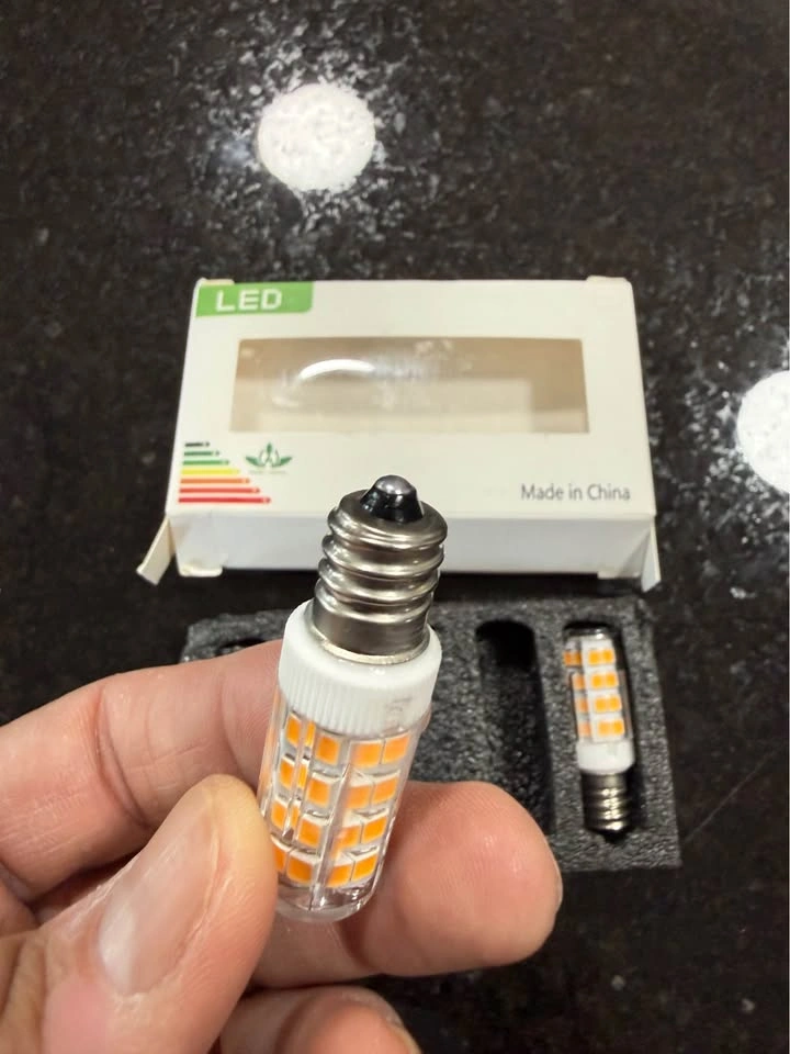 E12 LED Bulb 4W Candelabra Base 40W Equivalent 4-Pack - photo 4
