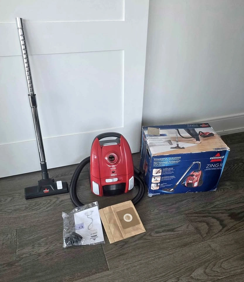 BISSELL ZING BAGGED CANISTER VACUUM