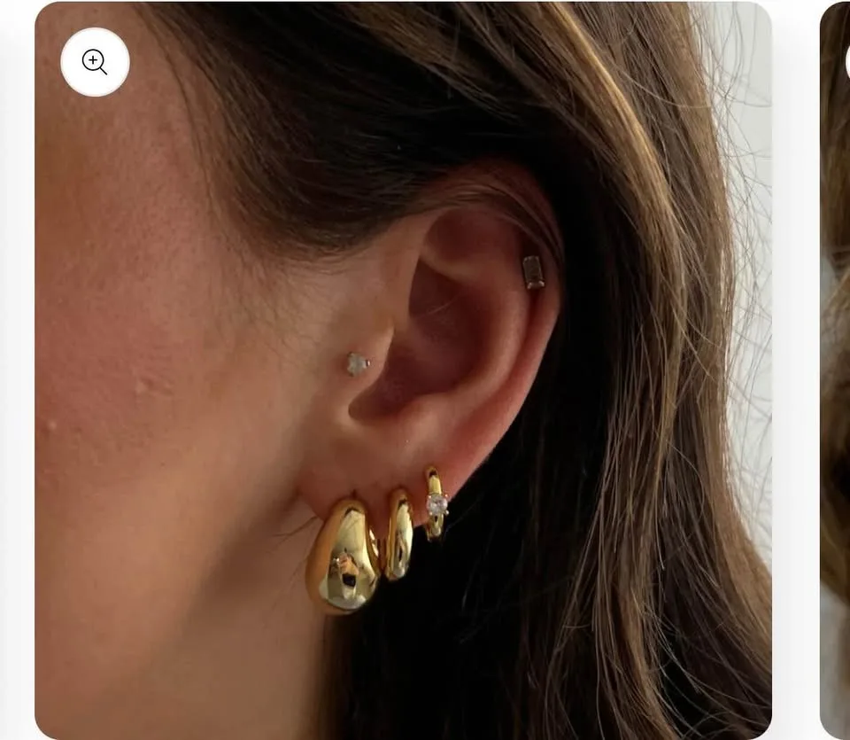 BRAND NEW: Evry Jewels’ That Girl Earrings image indicator(4)