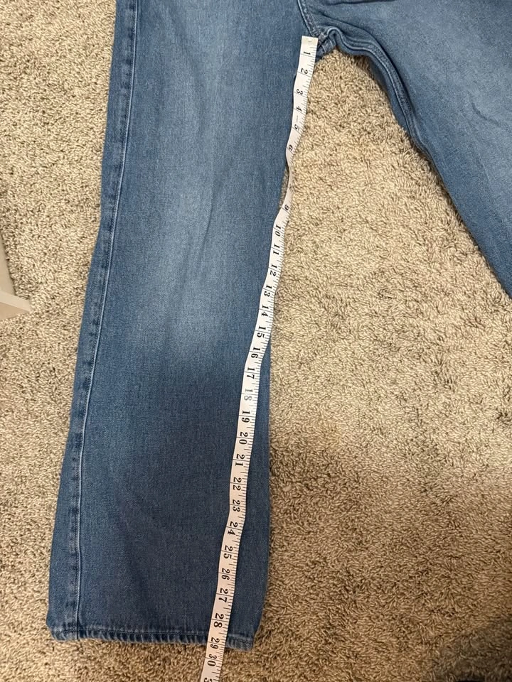 Hollister Ultra High-Rise Baggy Jeans - photo 5
