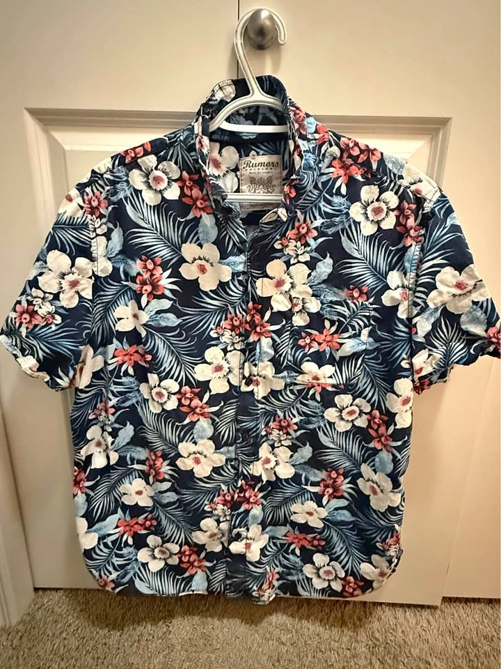 Rumors Floral Short Sleeve Button-Down Shirt