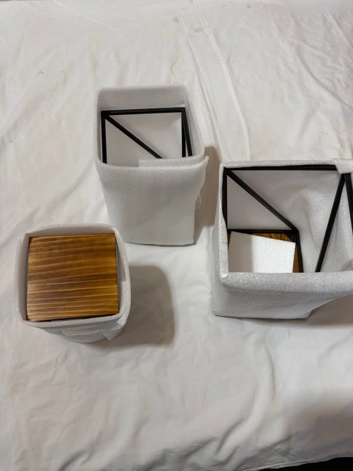 Solid Wood Square Pizza Riser Display Rack 3 Pcs Set - photo 2