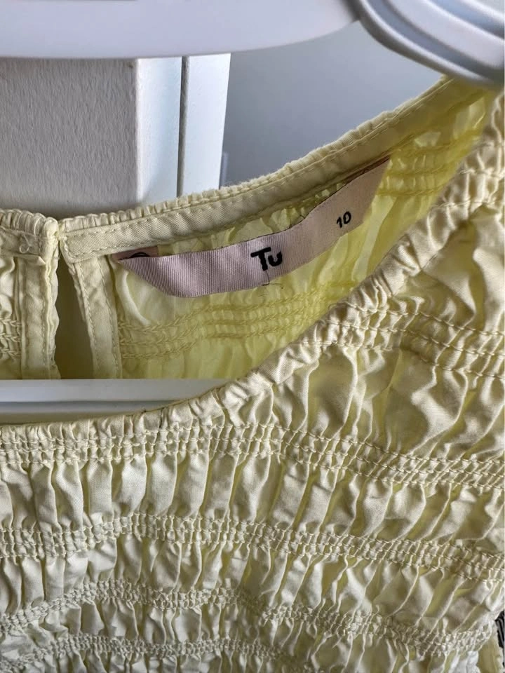 Women’s Clothing Bundle (Sizes S–M) – Barely Used! - photo 2