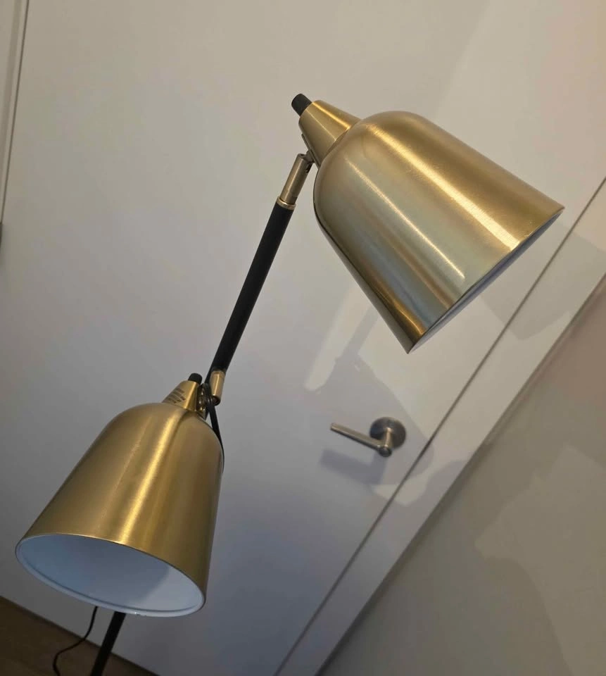 HOMETRENDS 2-Light Floor Lamp – Black & Gold (bulbs included) - photo 4