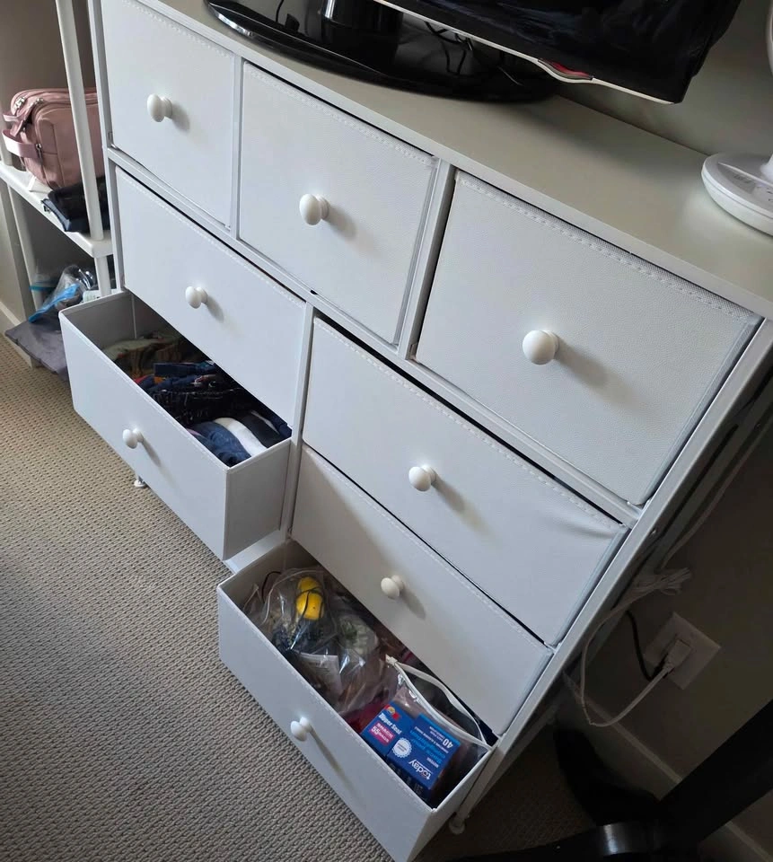 9-Drawer Dresser / Storage Chest – White – Excellent Condition - photo 3