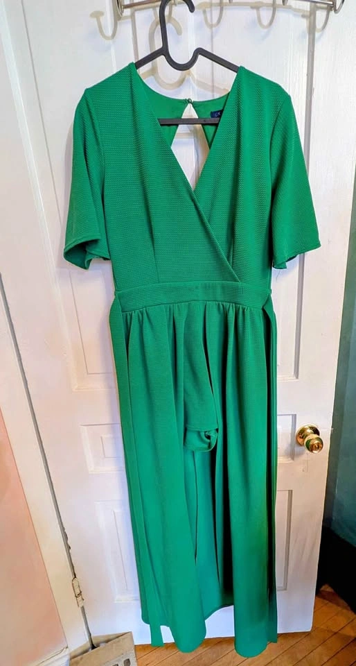 Green jumpsuit one piece