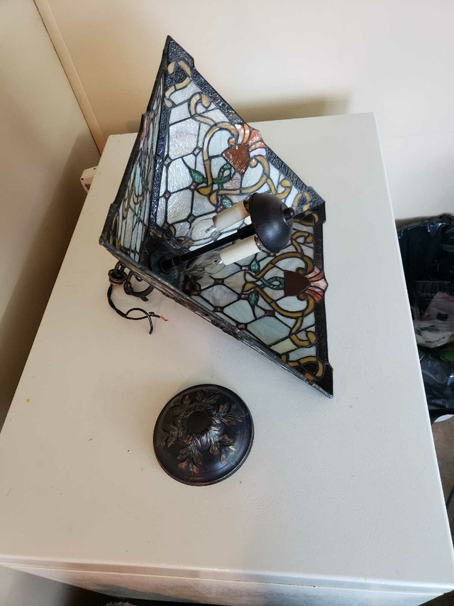 Tiffany Style Stained Glass Ceiling Light - photo 3