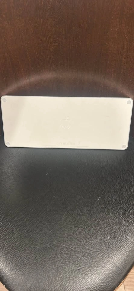 Apple Magic Keyboard (TESTED- WORKING) - photo 2