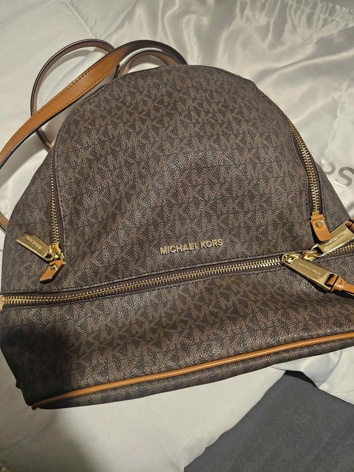 Michael Kors Rhea Logo Backpack - photo 4