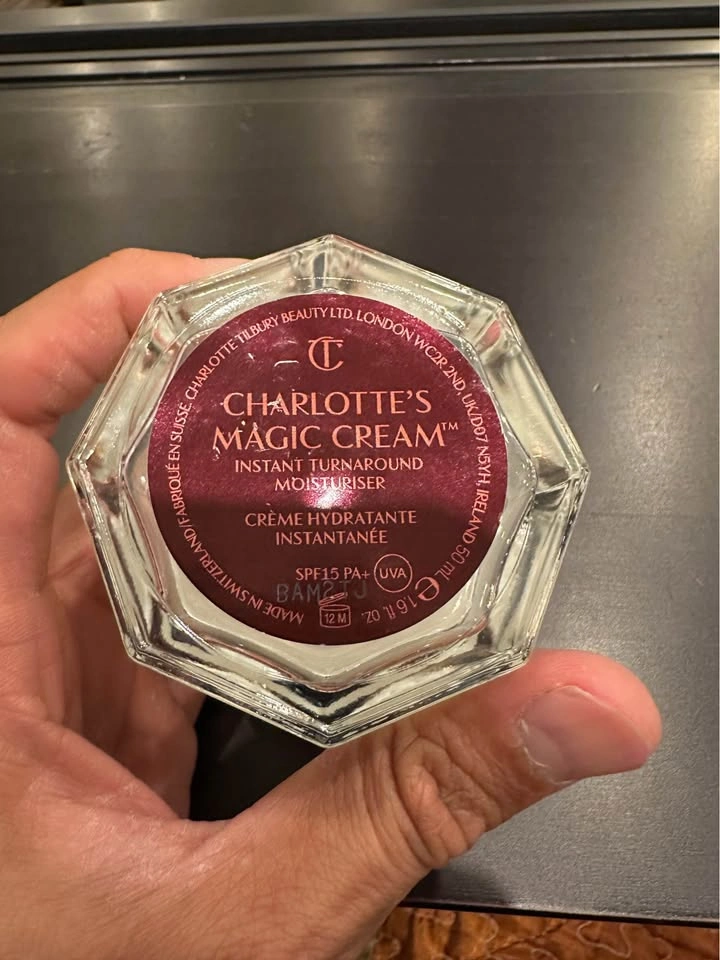 Charlotte Tilbury Charlotte's Magic Cream 50 ml - photo 2