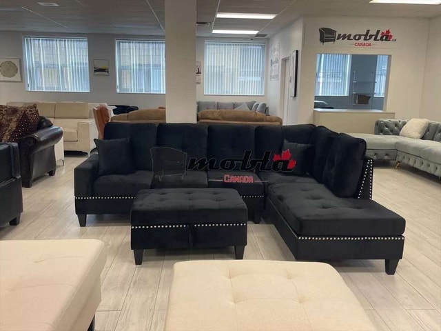Clearance Deal Large L-Shaped Sofa Comfortable New Set