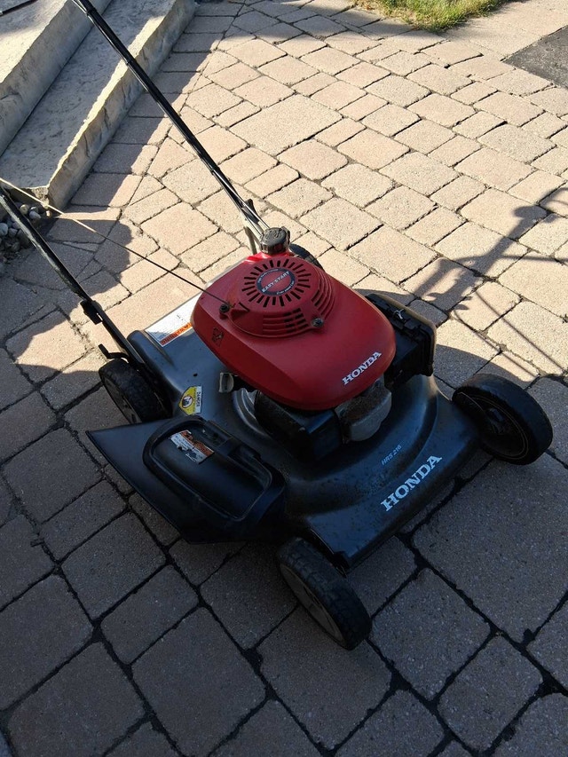 Honda Lawnmower - photo 2