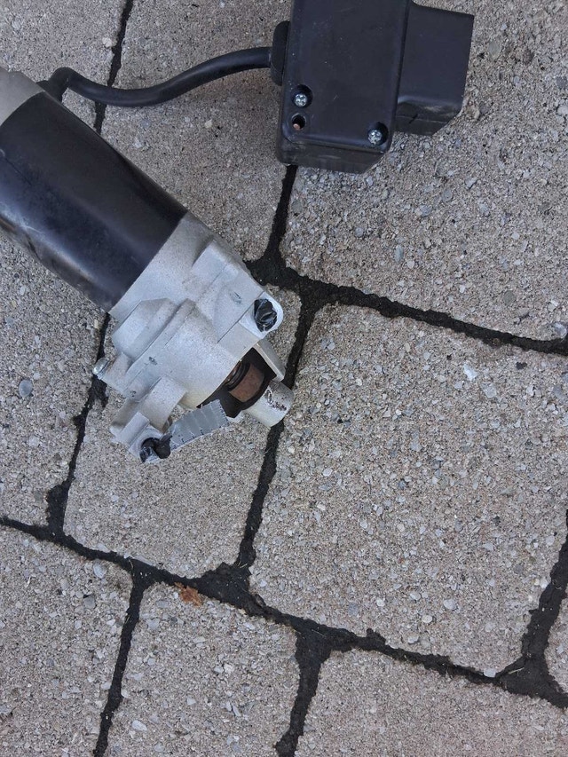 Electric Starter for Snowblower - photo 2