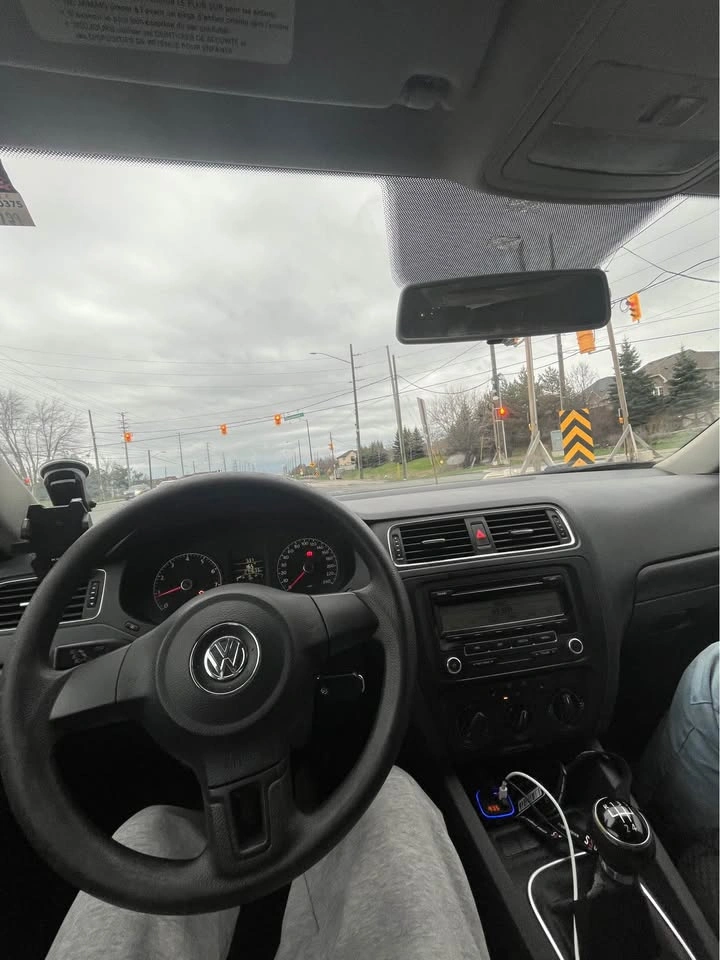 Volkswagen Jetta - photo 5