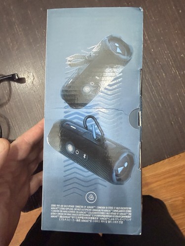JBL Flip 7 Portable Bluetooth Wireless Speaker Blue - photo 2