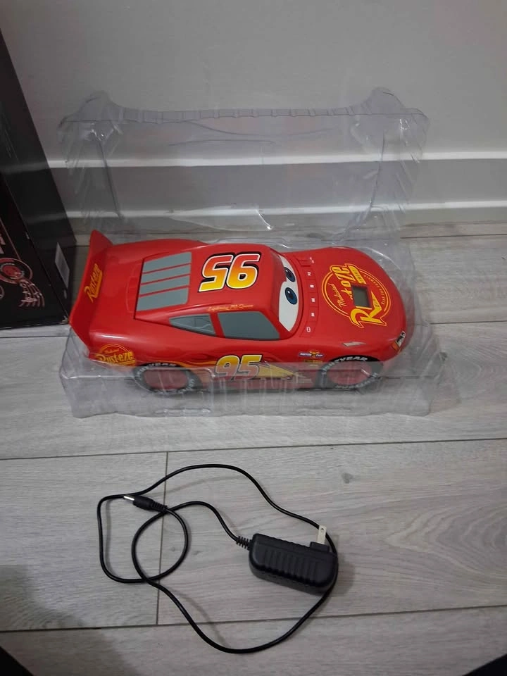 Disney Pixar Cars Lightning McQueen CD Vroombox - photo 4