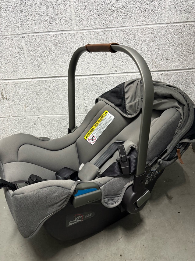 Nuna PIPA Infant Car Seat - Granite