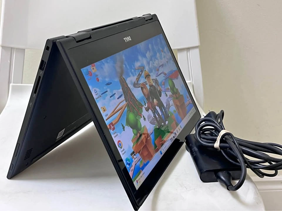 Dell 2-in-1 Touchscreen Core i5 16GB RAM 256GB SSD Win 11