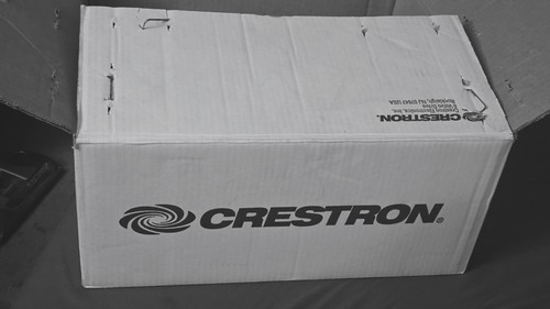 NEW Crestron GL-IPAC-SW8 Green Light Integrated Switching System - photo 2