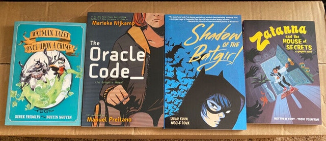 Lot of 4 DC young readers graphic novels - Used Like New