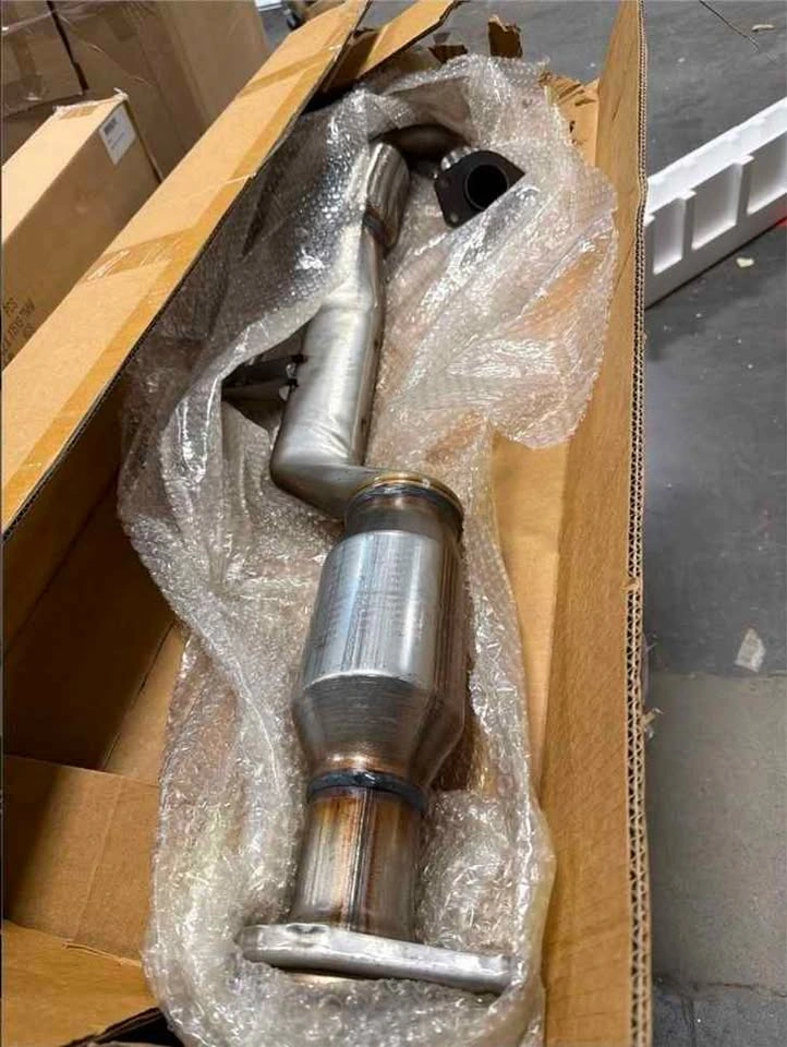 JX35 Rear Catalytic Converter (2013 Infiniti, 2014 QX60, 2013 Pa - photo 3