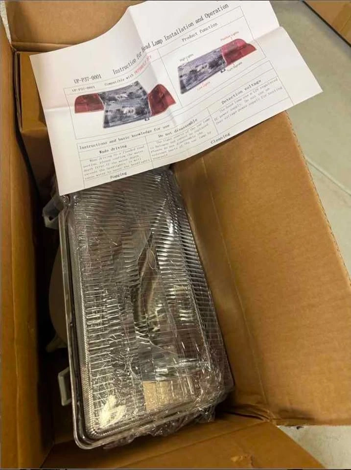 Peterbilt Headlight with Corner Lamp - photo 4