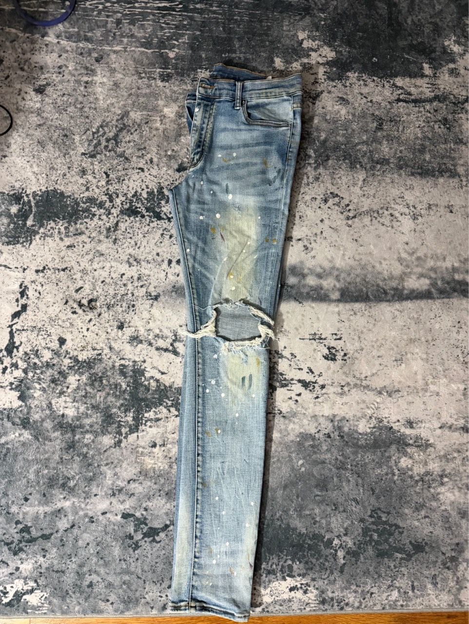 MNML Paint Splatter Distressed Blue Jeans 33/33 - photo 4