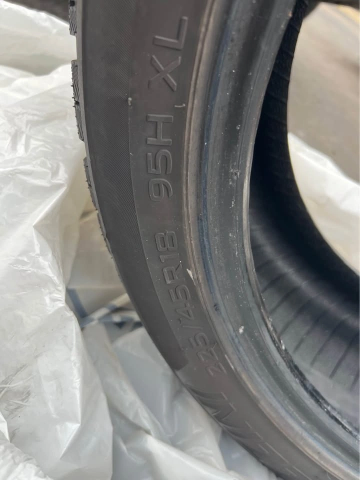 Set of 4 Winter Tires – 225/45R18 Snow Leopard - photo 2