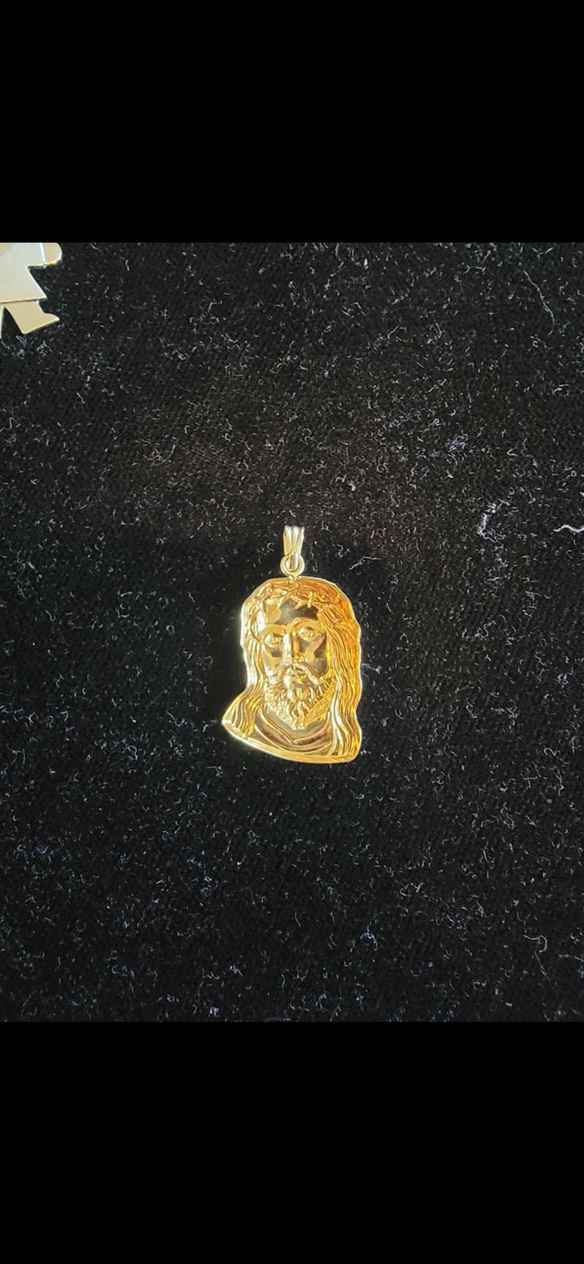 14K Two-Tone Gold Jesus Head Pendant - photo 2