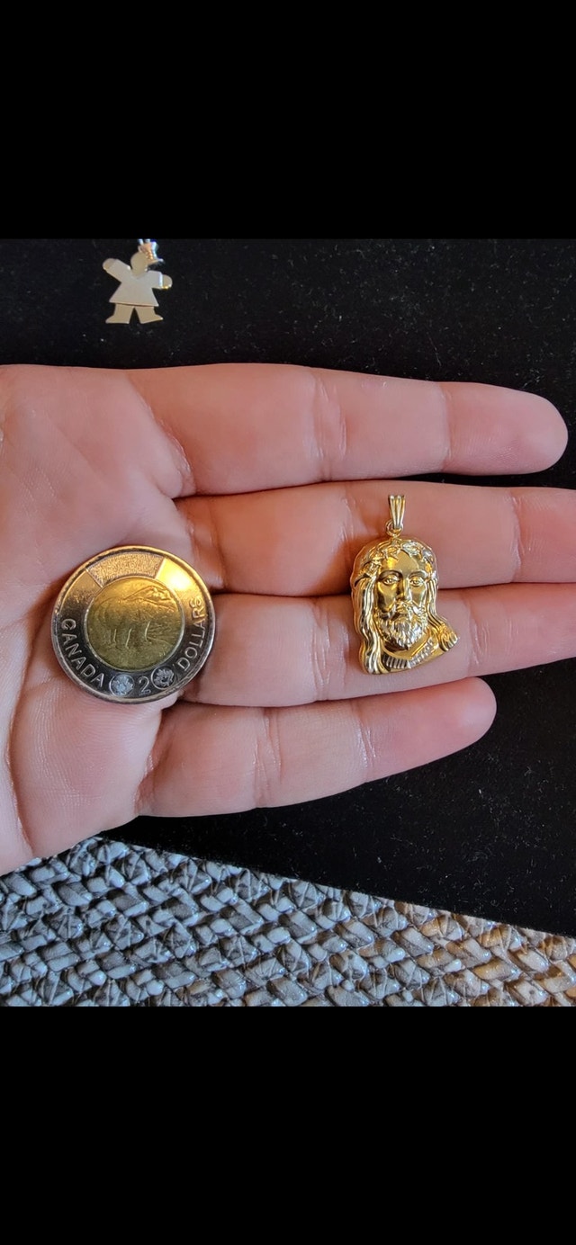 14K Two-Tone Gold Jesus Head Pendant - photo 3