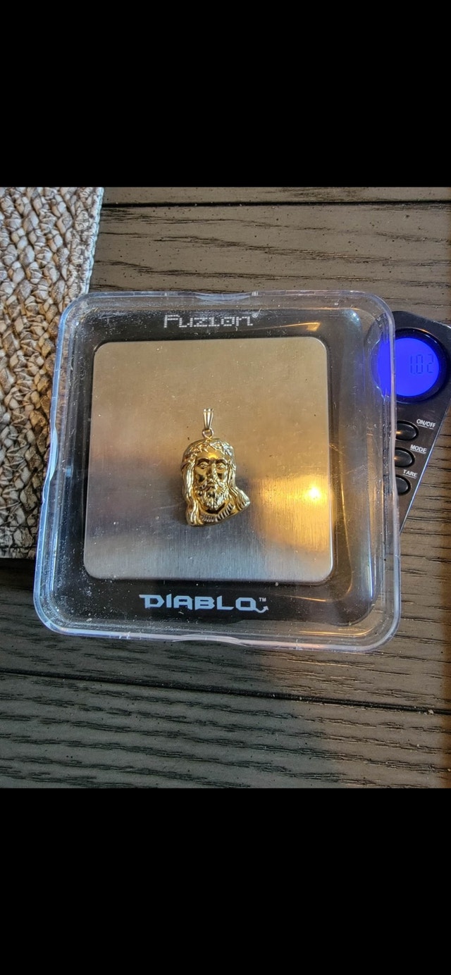 14K Two-Tone Gold Jesus Head Pendant - photo 5
