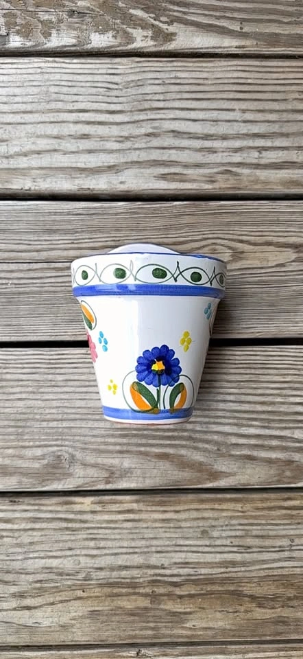 Artisan Barcelona Wall Planter