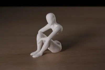 6-Inch NOBody Reflection Sculpture – Modern Home Decor - photo 2