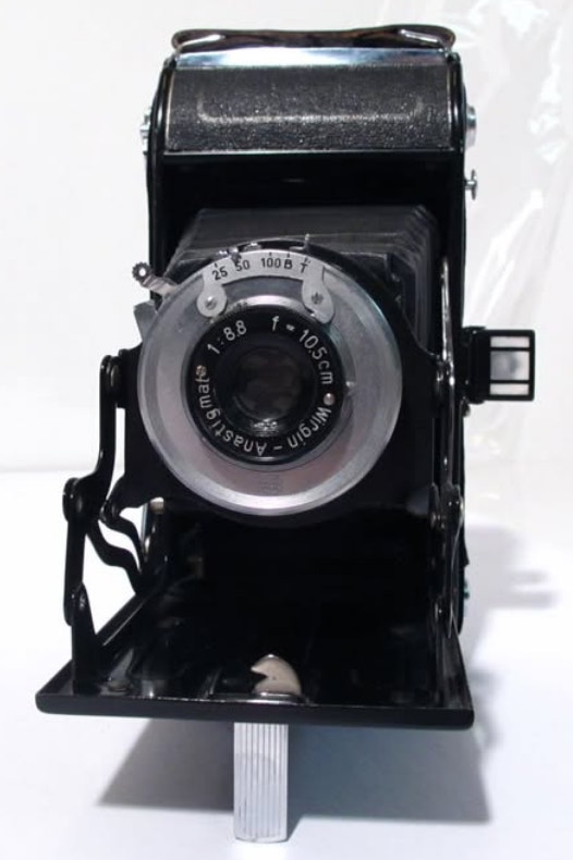Pair of Pristine Condition Wirgin Vintage Cameras - photo 4