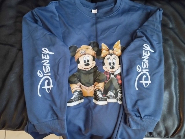 New Disney Mickey Minnie T-shirt XXL