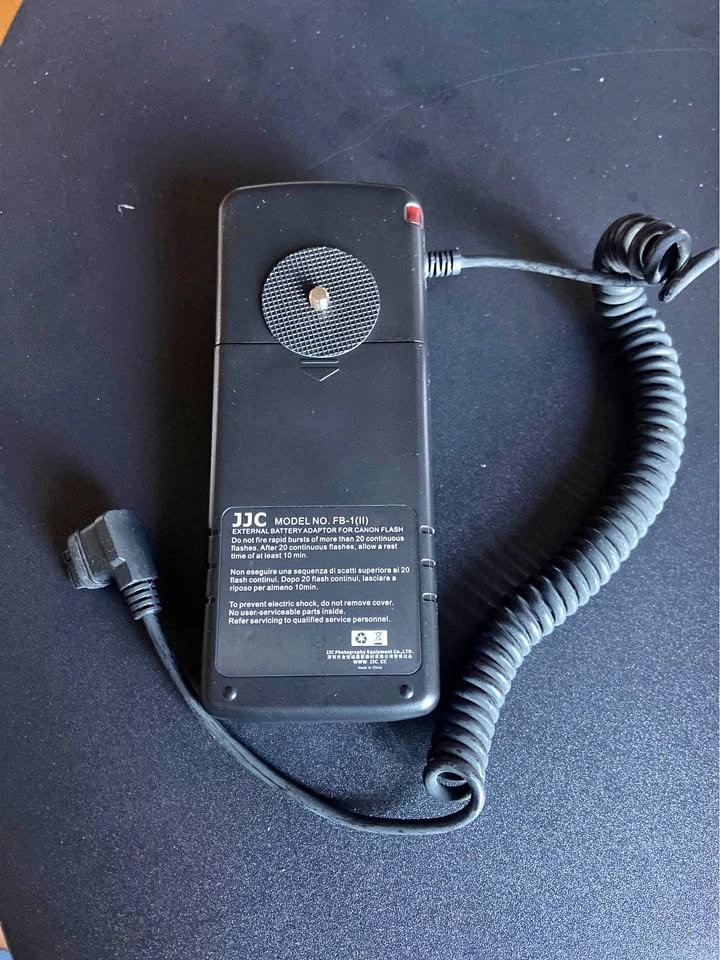 JJC FB-1(II) External Battery Adaptor for Canon Flash