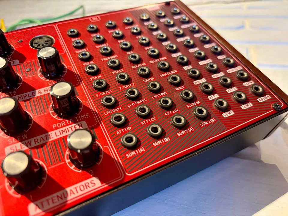 Behringer Neutron Semi Modular Synth with extras - photo 5