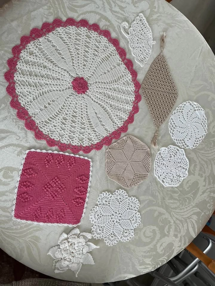 Handmade Crocheted Doilies Lot - photo 3