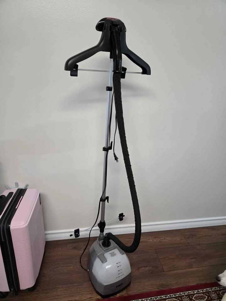 Conair GS28NXC Garment Upright Steamer, Full Size Standing - photo 2