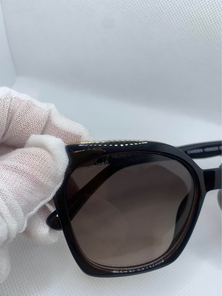 BNIB VENICE polarized women's sunglasses gradient color lens - photo 2