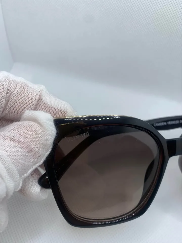 BNIB VENICE polarized women's sunglasses gradient color lens image indicator(2)