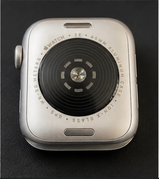 Apple Watch SE3 40mm (Warranty till March 2027) - photo 3
