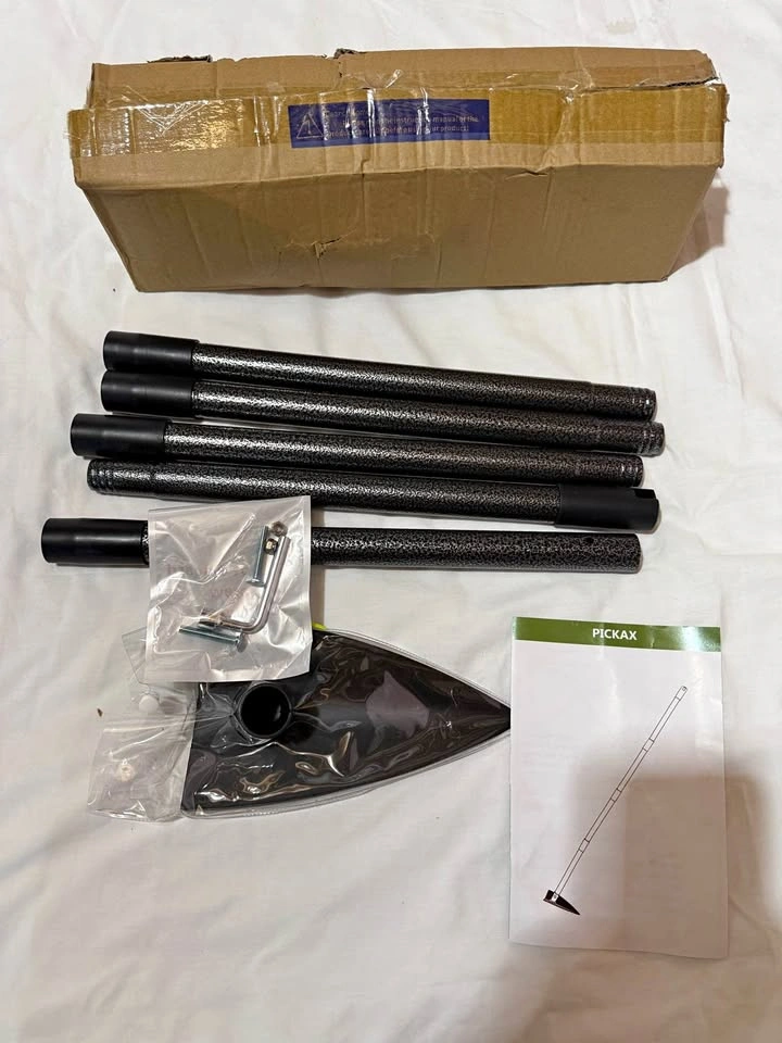 Garden Hoe Tool, Triangle Gardening Hoe with Sharp Blade