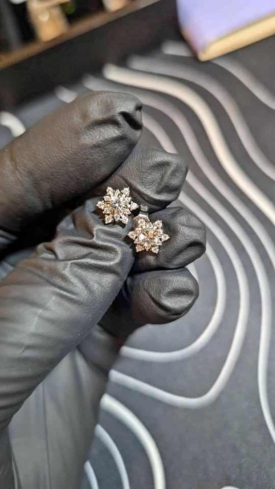 White Sapphire silver earrings