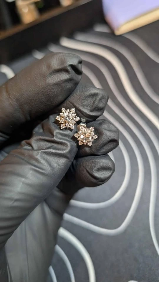 White Sapphire silver earrings - photo 3