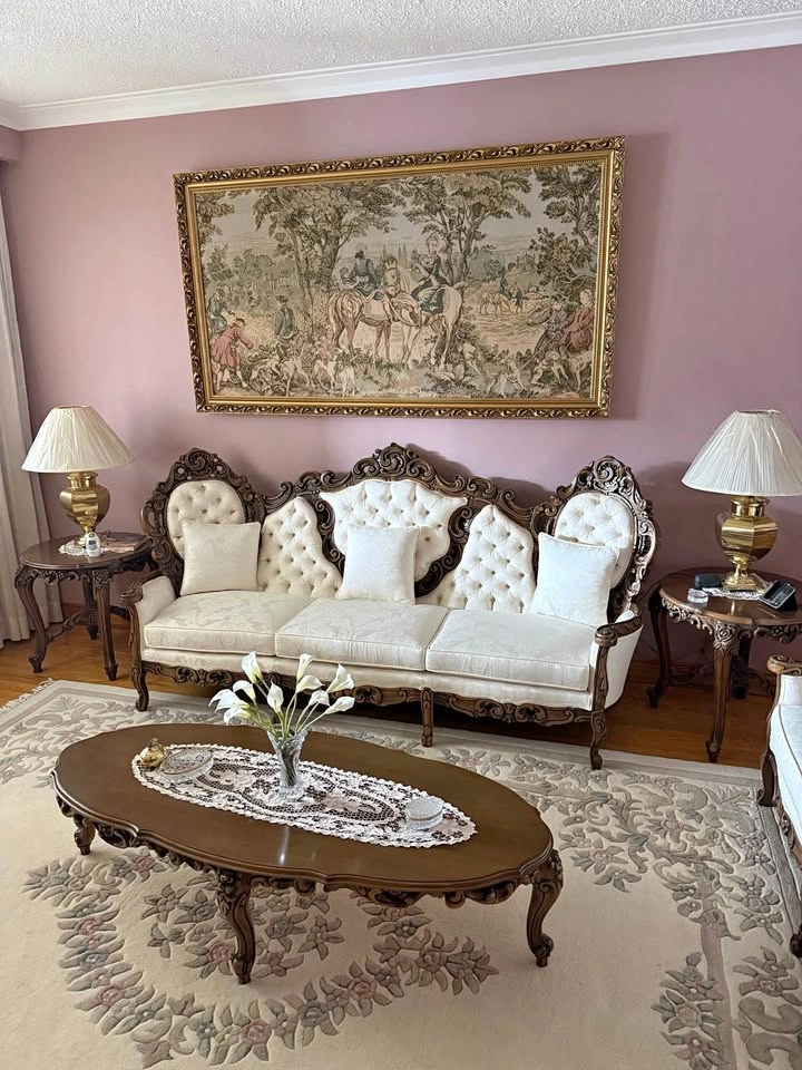 Elegant Vintage Living Room Set – Ornate Carved Wood